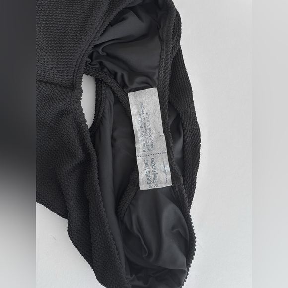 Good American Always Fits Crinkle Black Swimsuit NWOT - Picture 7 of 7